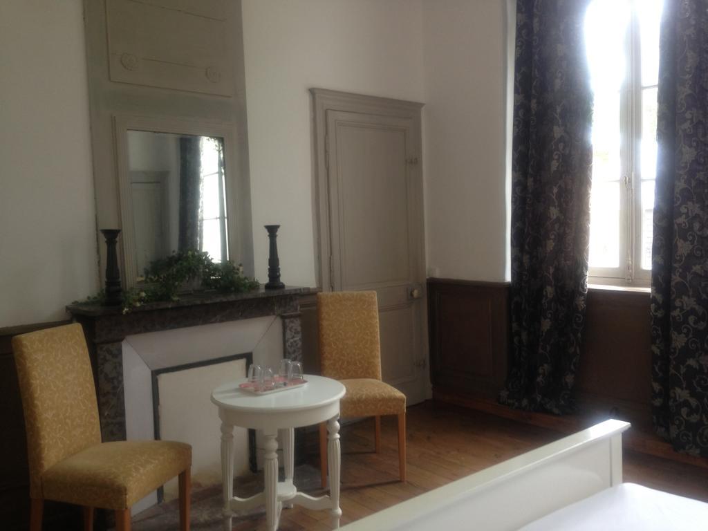 Le Chateau De Grèges 部屋 写真